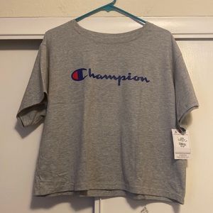 NWT Champion cropped t-shirt. Size L